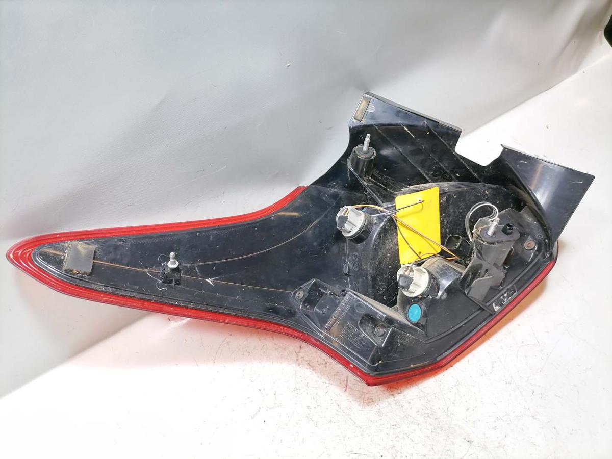 Ford Focus 3 original R&uuml;cklicht R&uuml;ckleuchte Schlussleuchte rechts Flie&szlig;heck Facelift Bj.2018